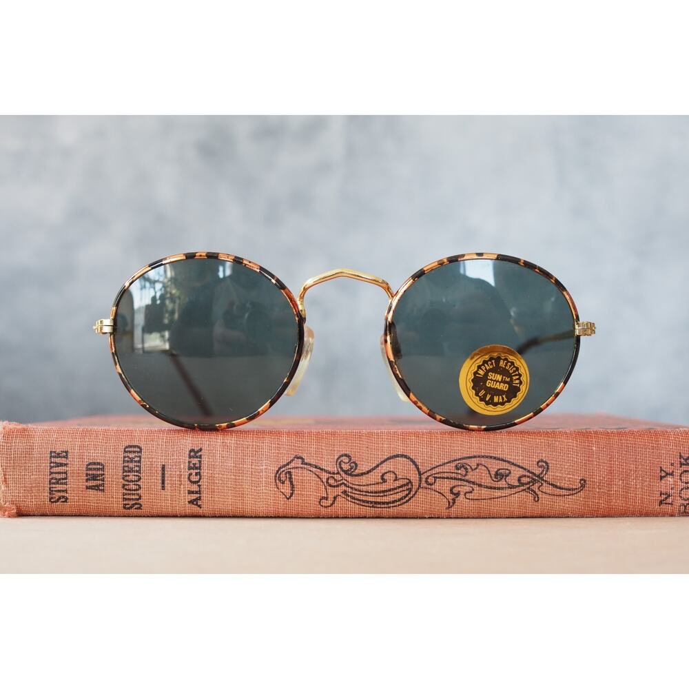 Vintage 80s 90s Semi oval Sunglasses New Old Stock Hipster Academia Preppy